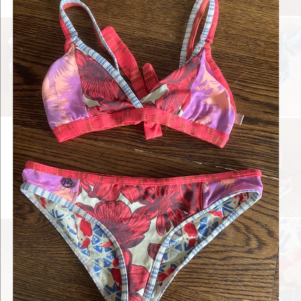 Reversible bikini